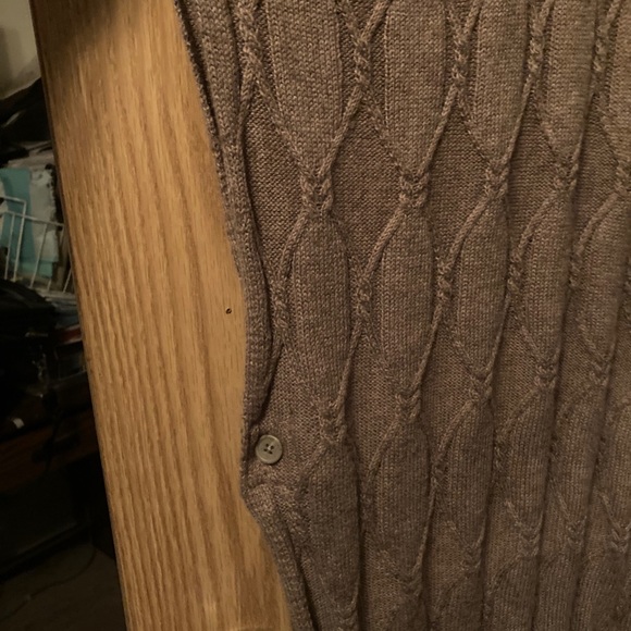 Poncho style sweater - Picture 2 of 3